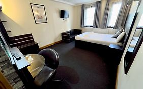 Epsilon Hotel